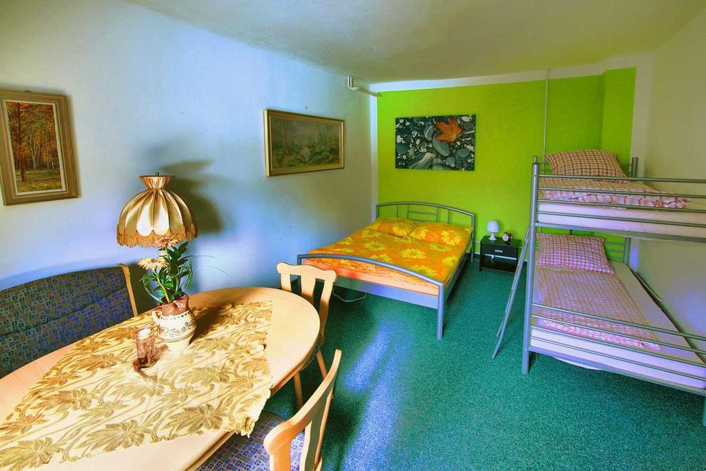 Penzion Nemilek Kolinec Exterior photo